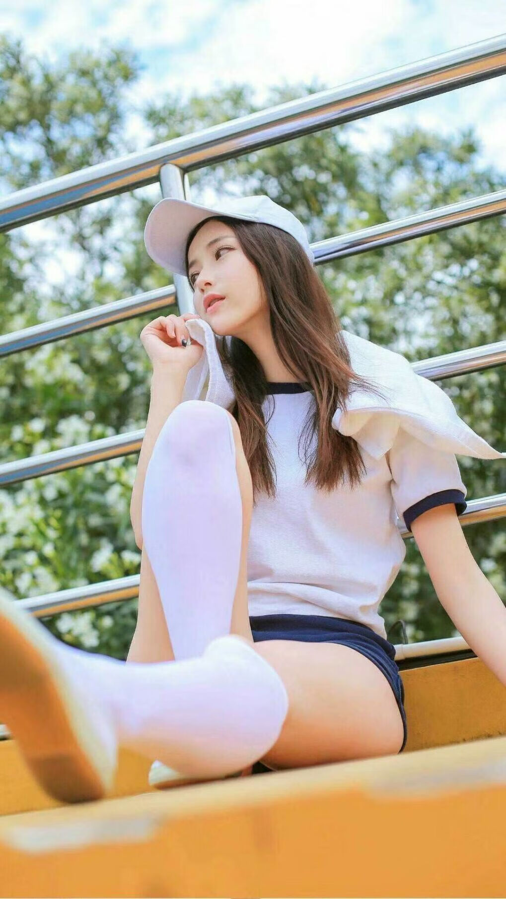 足球世俱杯-电竞主播职业素养提升路径及行业规范建设探讨，电竞主播要求包括哪些素质和技能