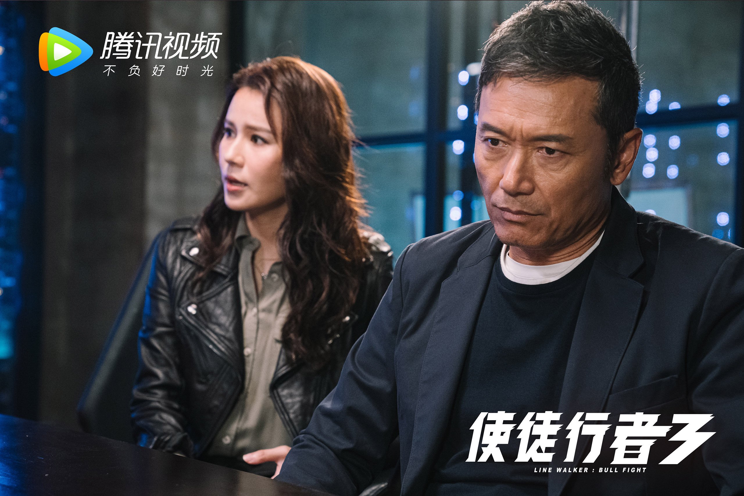 西班牙马术协会推出青少年培训计划，培养未来马术明星。，西班牙马术表演